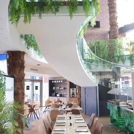 Soblue 酒店 昂蒂布