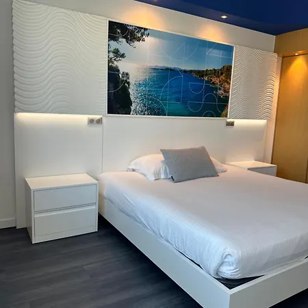 Marineland Hotel