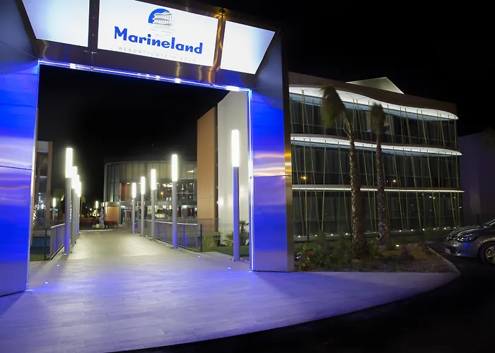 ホテル Soblue アンティーブ